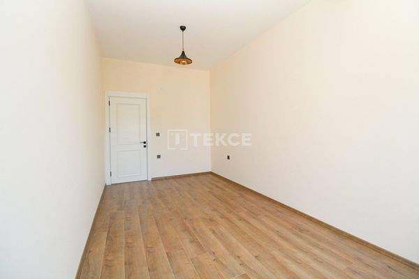 Properties Close to International Schools in Yalova