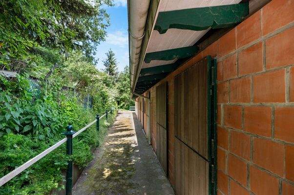 Hintereingang mit Klönschnacktür