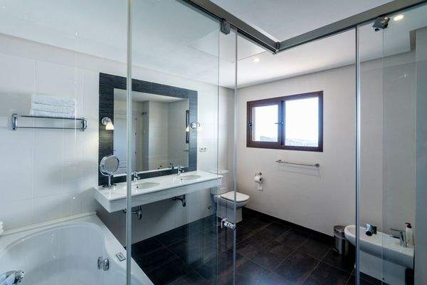 Photo: Villa in Benahavis