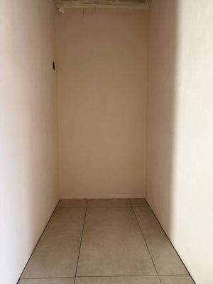 Abstellraum mit Lüftung