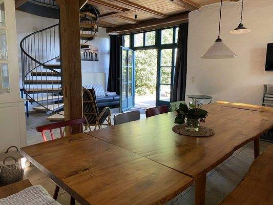 Wohn-Essküche Scheune