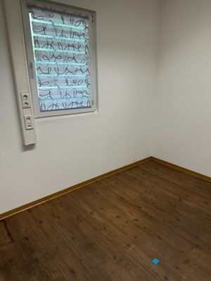 HAllenbüro 4