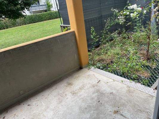 Balkon mit Gartenblick