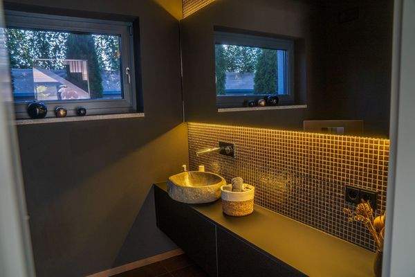 Badezimmer im Erdgeschoss