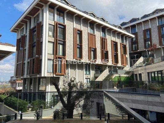 Privileged Apartments in Complex with Pools in Istanbul