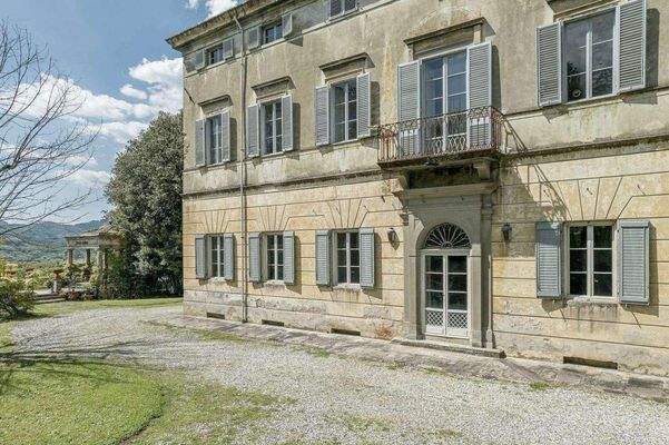 07_Herrschaftliche VillaToskana.jpg