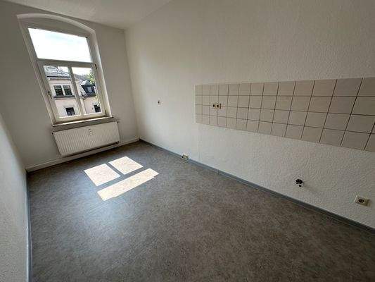 Leeres Zimmer mit Fenster