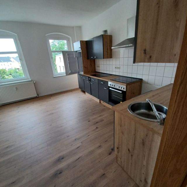 Schöne geräumige 2 Raum Wohnung in Zwickau, Oberplanitz ab sofort zu vermieten m. Einbauküche - Foto 3