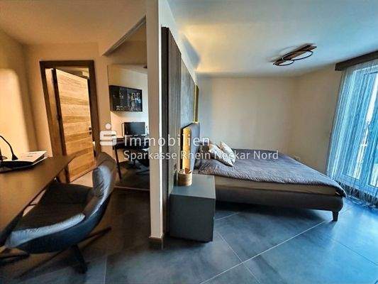 Schlafzimmer mit Badzugang