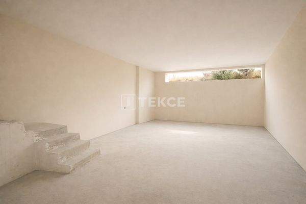 Semi-Detached Villas with Private Pool in Sarıyer, Istanbul