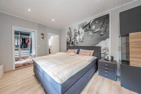 DI - Forbes Global Properties