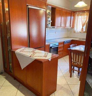 Kreta, Voukolies: Möblierte Wohnung im ersten Stock zu verkaufen