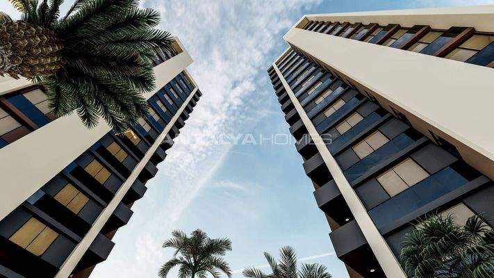 Brand-New Flats with Pool Near the Sea in Tömük Mersin