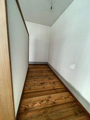 Platz für die Kleider