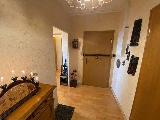 Diele in Richtung Wohnungseingang.jpg