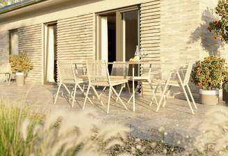 bungalow-78-garten-fokus-materialmix.png