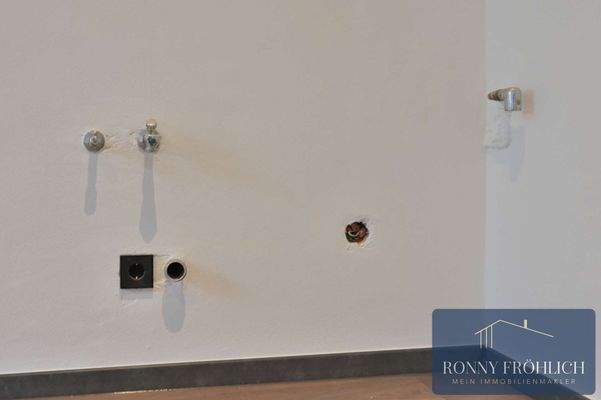 Anschlüsse Küche + 