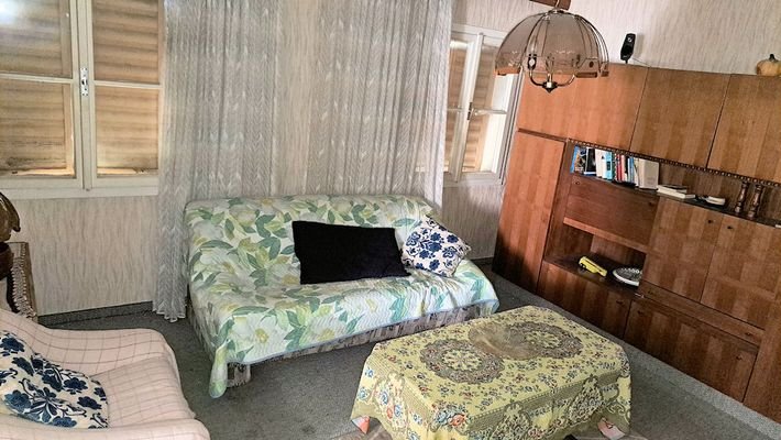 Wohnzimmer im Vordergrund.jpg