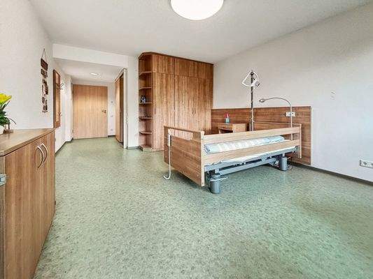 Innenaufnahme Richtung Bad