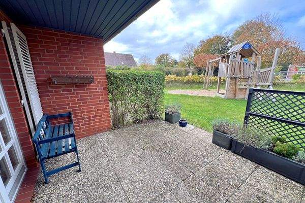 Teilüberdachte Terrasse