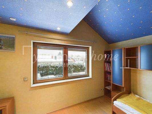 204833_207dea9cc48c4a753a2a8771d8b1b537