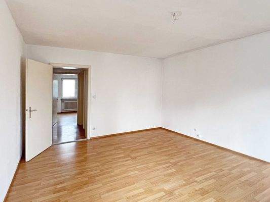 M022-2025_Wohnzimmer_Ansicht_2