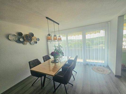 Wohn- und Essbereich