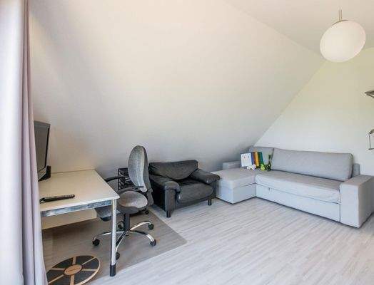 Kind 1, südlich, Ansicht 2