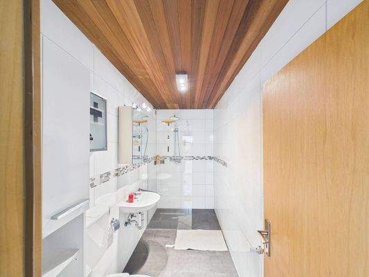 Einliegerwohnung Bad