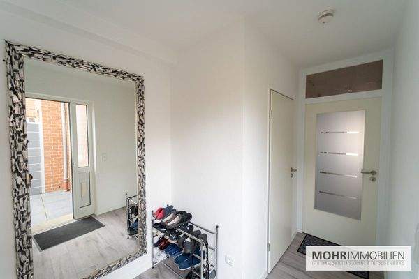 Beispielsbilder: Flur EG