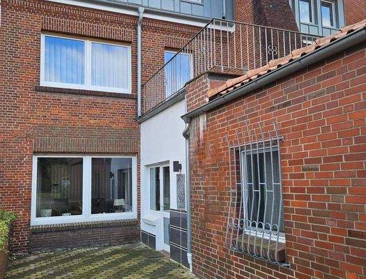 Rückansicht Seiteneingang