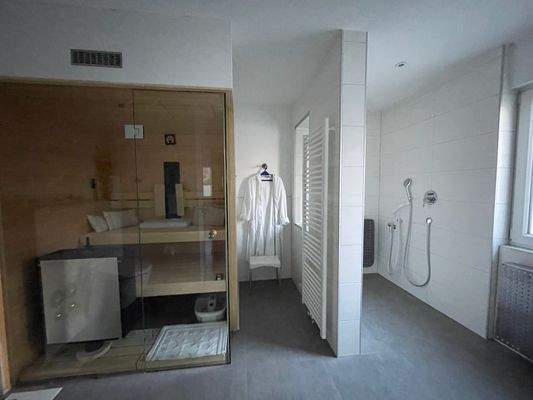 Bad mit Sauna