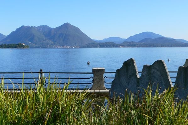 lagomaggiore10.jpg