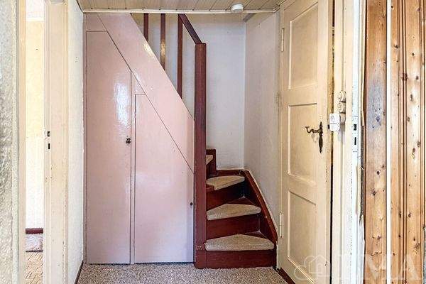 Treppe in das Dachgeschoss