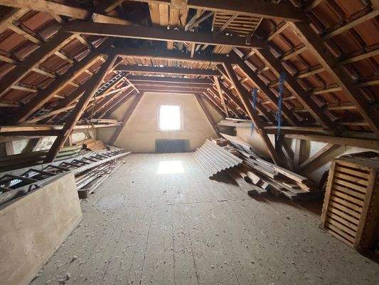 Dachboden des Nebengebäudes.jpeg