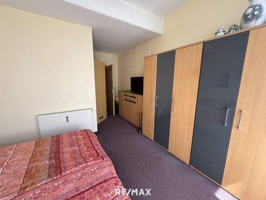 Schlafzimmer EG mit Bad