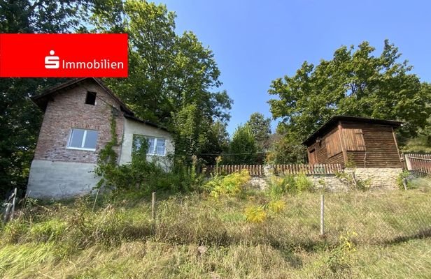 Gartenhaus mit Holzhütte