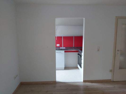 Wohnzimmer und Küche 1.JPG