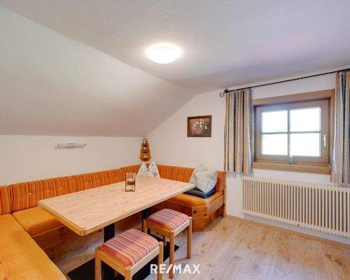 Essecke in der Ferienwohnung im Dachgeschoss