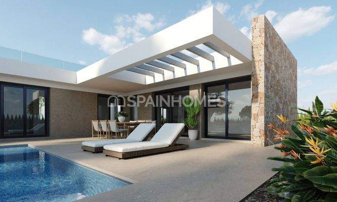 Houses with Private Pools in Hacienda del Alamo Golf & Resort, Murcia