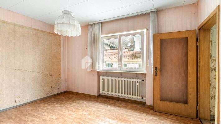 1. OG Schlafzimmer 1