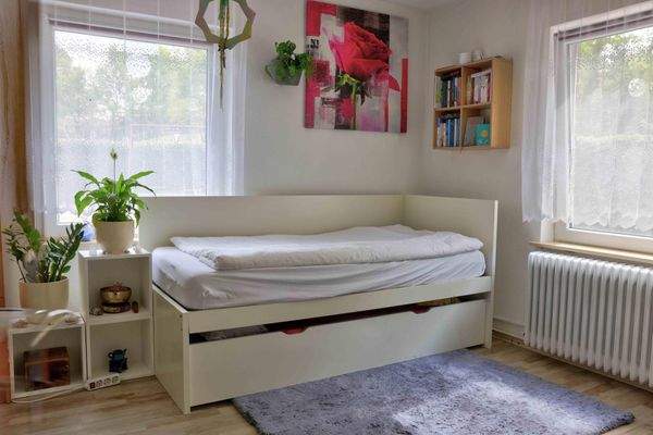 Büro-/Gäste-/Kinderzimmer