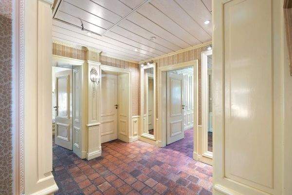 Hochwertige Tischlereinbauten