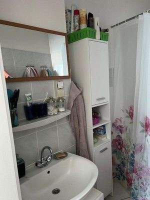 11 Bad mit Dusche 1.OG