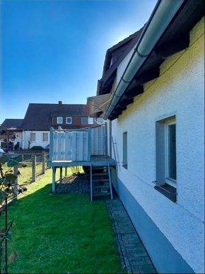 Ostseite mit Terrasse