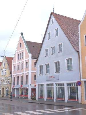 Deininger Straße 4 und 6