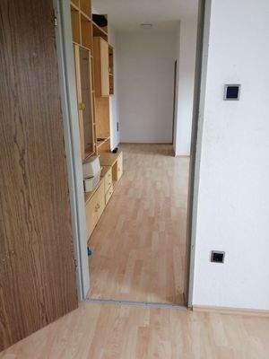 vom Schlafzimmer Richtung Wohnzimmer