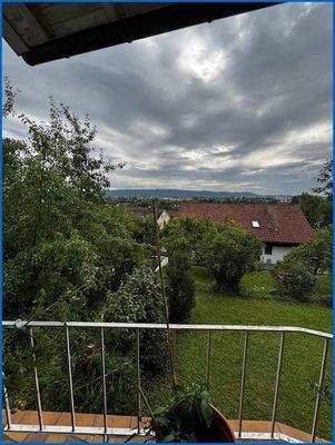 Aussicht von Erdgeschoß Balkon_linke Seite
