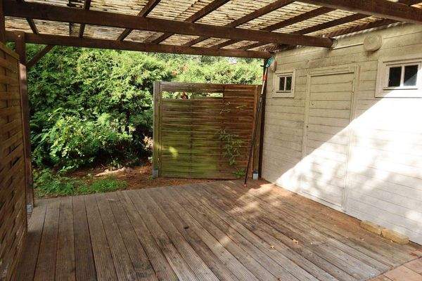 Terrasse am Nebengelass