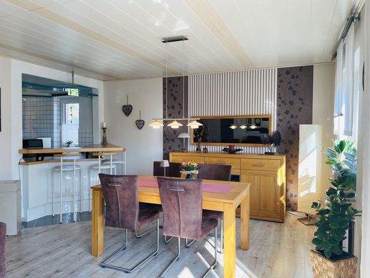 Wohn- und Essbereich